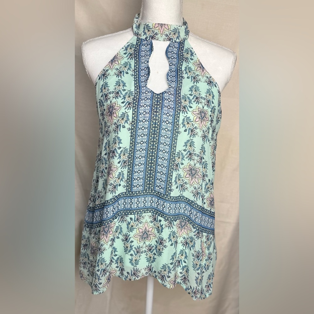 🦋Blue Rain Mint and Navy Floral Tank Top